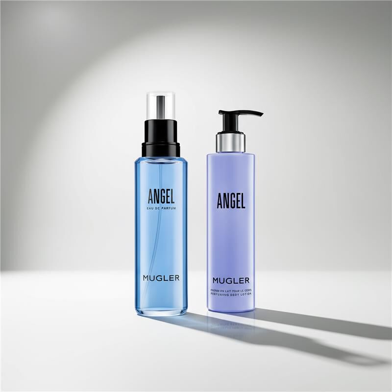 une recharge de parfum bleu angel et une lotion pour le corps avec un fond gris