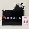 un mini miroir, une pochette noire mugler, un porte cle argente