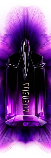 Flacon de parfum violet elegant sur fond floral vibrant, evoquant la sensualite et la mystique.