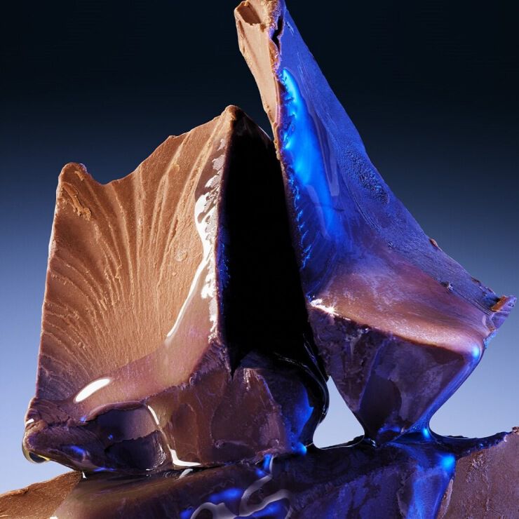 Notes de praliné dans la composition de Mugler Angel Stellar