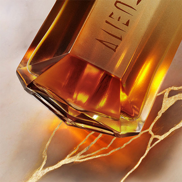 Woman intense perfume – Alien Goddess