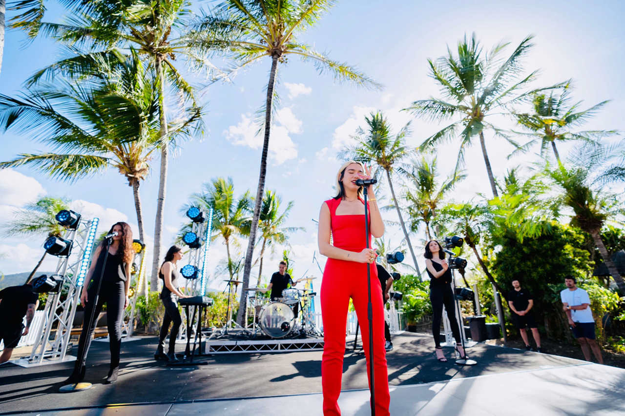 Dua Lipa wears Mugler